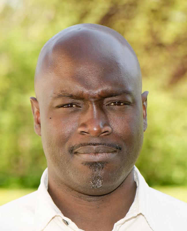  D3C_7252.jpg </br ><small> 2011-05-08 13:30</br >NIKON D300 + 105.0 mm f/2.8<br /> 105mm 1/125s f/5.6 ISO 100</small>