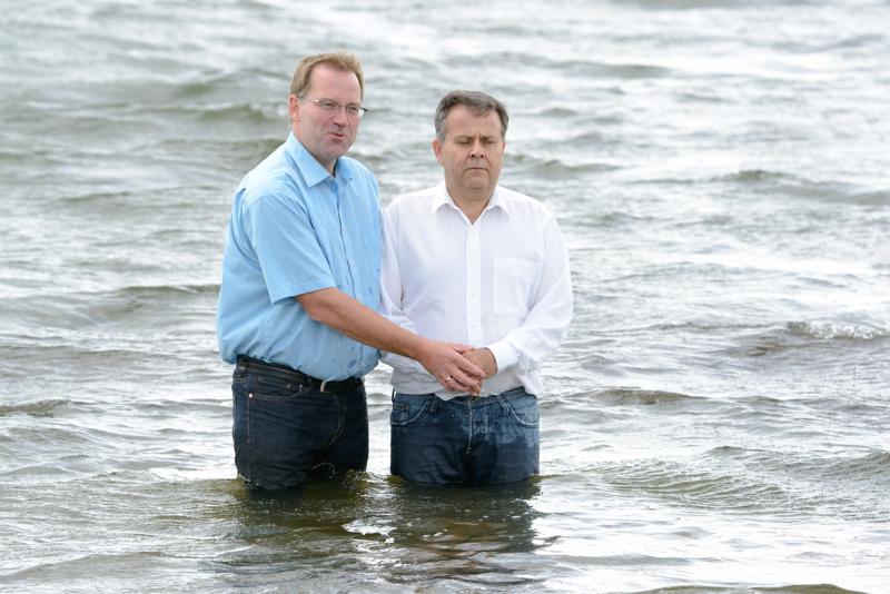  20140824_PB8_1751.JPG </br ><small> 2014-08-24 14:17</br >NIKON D800 + 150.0-600.0 mm f/5.0-6.3<br /> 260mm 1/1000s f/9 ISO 720</small>