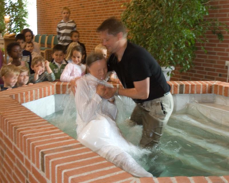  D2C_9996.jpg </br ><small> 2007-05-27 10:52</br >NIKON D200 22mm 1/15s f/3.5 ISO 400</small>