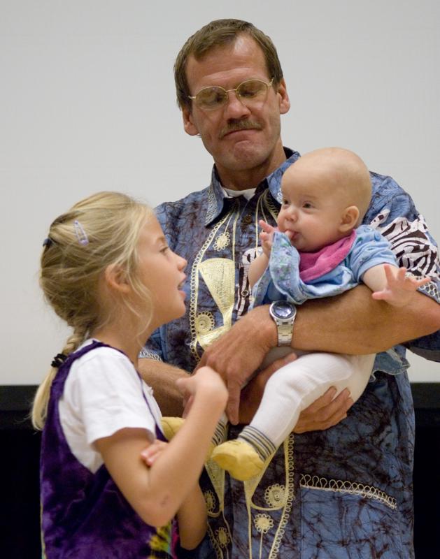  D2C_9303.jpg </br ><small> 2007-04-29 11:18</br >NIKON D200 50mm 1/90s f/2.8 ISO 800</small>