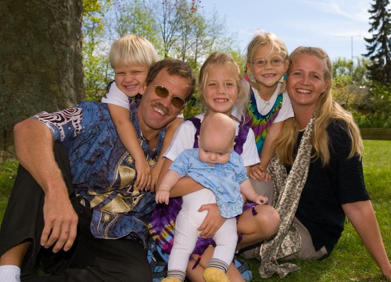  D2C_9357.jpg </br ><small> 2007-04-29 13:31</br >NIKON D200 23mm 1/1000s f/5 ISO 200</small>