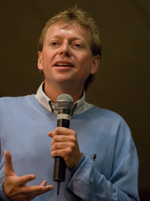  D2C_0838.jpg </br >Bent Bjerring</br > <small> 2007-07-24 10:58</br >NIKON D200 190mm 1/250s f/2.8 ISO 800</small>