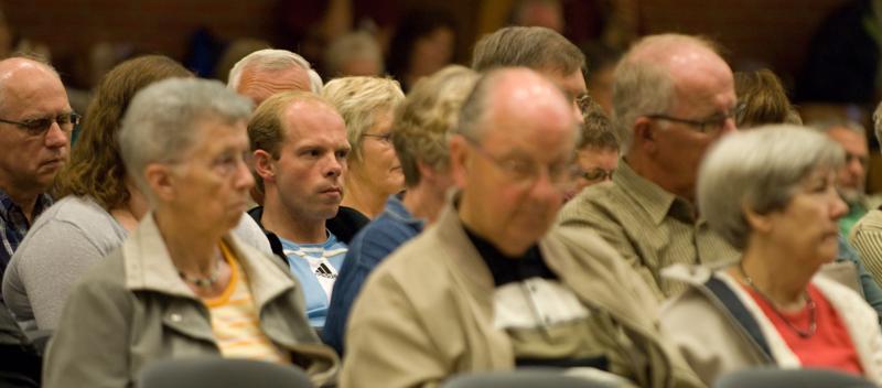  D2C_0843.jpg </br ><small> 2007-07-24 11:03</br >NIKON D200 200mm 1/80s f/2.8 ISO 800</small>