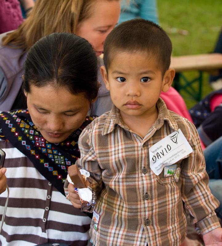  D2C_0920.jpg </br >Boernefestival</br > <small> 2007-07-25 10:19</br >NIKON D200 70mm 1/200s f/5.6 ISO 400</small>