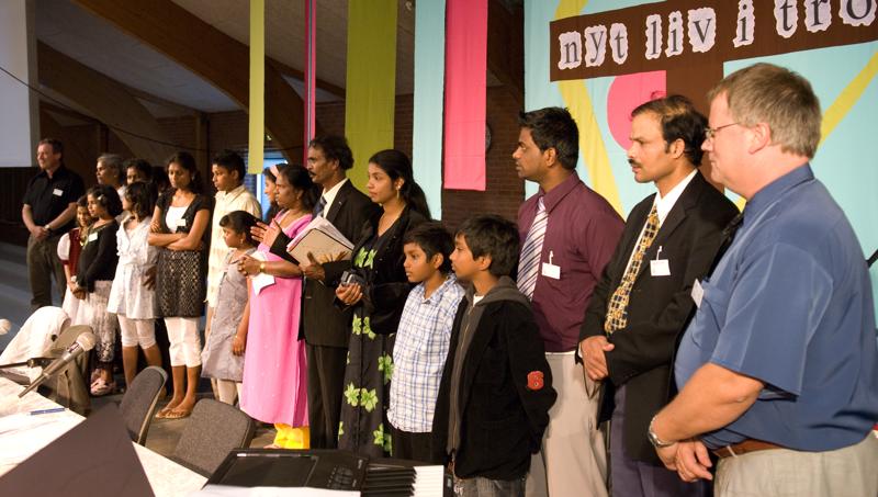  D2C_1106.jpg </br ><small> 2007-07-25 14:12</br >NIKON D200 26mm 1/40s f/4 ISO 800</small>