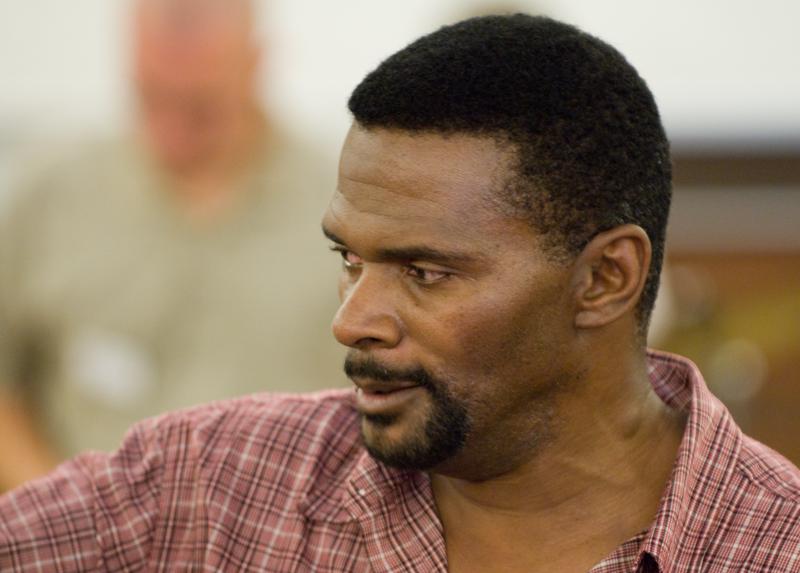  D2C_1394.jpg </br >Gospel med Ken Anderson</br > <small> 2007-07-27 11:56</br >NIKON D200 200mm 1/40s f/2.8 ISO 800</small>