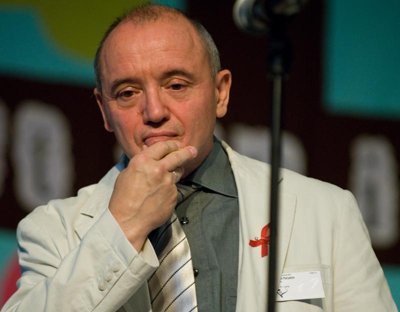  D2C_1194.jpg </br >Parush Parushev</br > <small> 2007-07-26 11:02</br >NIKON D200 190mm 1/125s f/2.8 ISO 800</small>