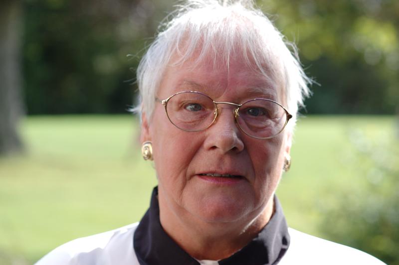  dsc_0534_std.jpg </br ><small> 2004-09-26 13:01</br >NIKON D70 85mm 1/500s f/4.5 </small>