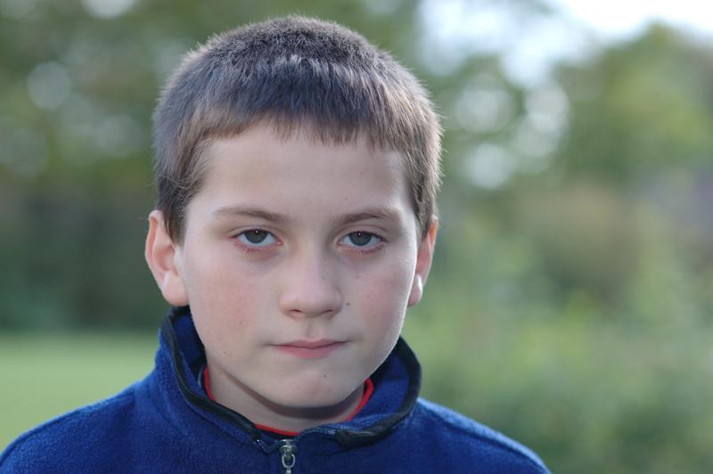  dsc_0573_std.jpg </br ><small> 2004-09-26 13:11</br >NIKON D70 85mm 1/500s f/3.2 </small>