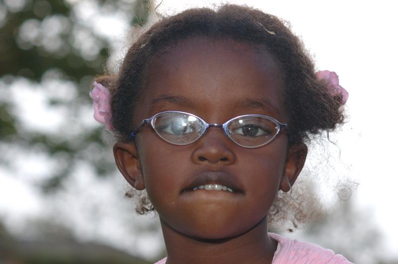  dsc_0582_std.jpg </br ><small> 2004-09-26 13:14</br >NIKON D70 85mm 1/500s f/5.6 </small>