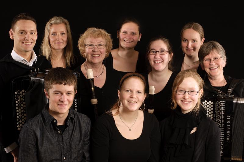  D3C_7065.jpg </br ><small> 2011-04-05 19:45</br >NIKON D300 + 50.0 mm f/1.4<br /> 50mm 1/160s f/8 ISO 100</small>