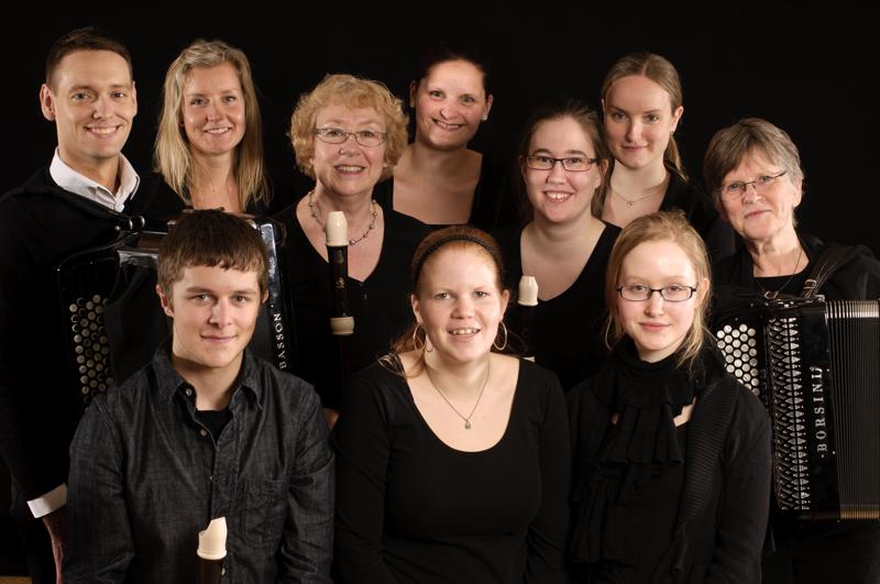  D3C_7074.jpg </br ><small> 2011-04-05 19:46</br >NIKON D300 + 50.0 mm f/1.4<br /> 50mm 1/160s f/8 ISO 100</small>