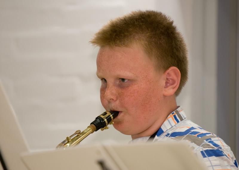  D3C_0661.jpg </br ><small> 2008-05-22 19:06</br >NIKON D300 200mm 1/60s f/2.8 ISO 800</small>