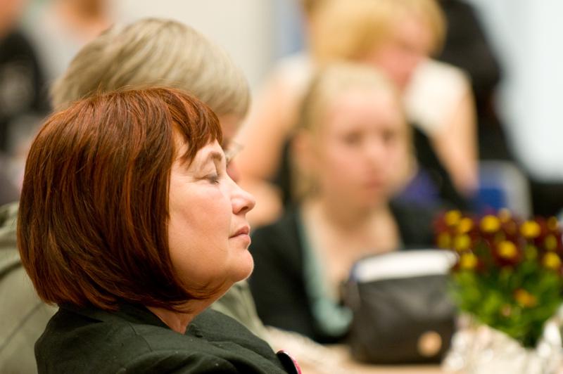  D3C_0753.jpg </br ><small> 2008-05-22 20:19</br >NIKON D300 200mm 1/25s f/2.8 ISO 800</small>