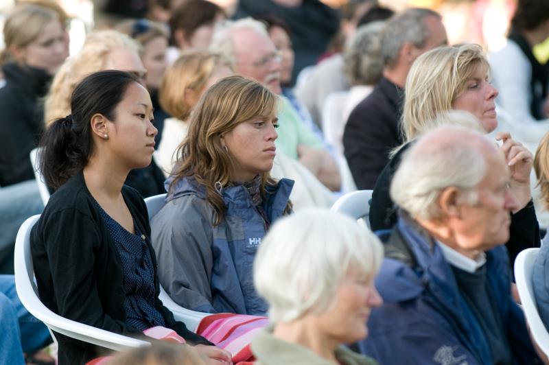  D3C_2496.jpg </br ><small> 2008-07-12 18:54</br >NIKON D300 200mm 1/320s f/4 ISO 200</small>