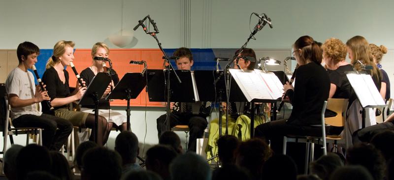  D2C_9018.jpg </br ><small> 2007-04-27 19:14</br >NIKON D200 82mm 1/30s f/2.8 ISO 800</small>