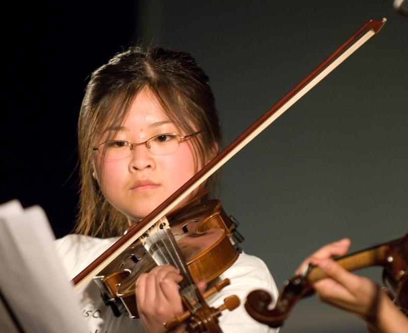  D2C_9057.jpg </br ><small> 2007-04-27 19:53</br >NIKON D200 200mm 1/100s f/2.8 ISO 800</small>