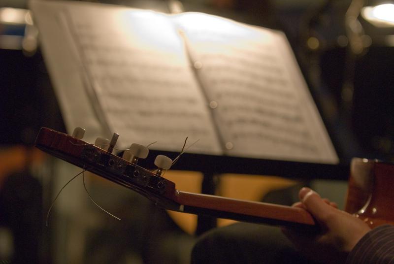  D2C_9145.jpg </br ><small> 2007-04-27 20:55</br >NIKON D200 70mm 1/60s f/2.8 ISO 800</small>