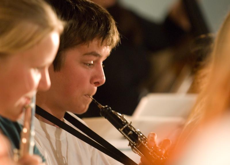  D2C_9165.jpg </br ><small> 2007-04-27 21:19</br >NIKON D200 200mm 1/30s f/2.8 ISO 800</small>