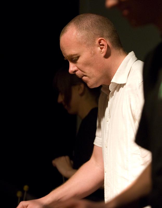  D2C_9224.jpg </br ><small> 2007-04-27 21:38</br >NIKON D200 110mm 1/60s f/2.8 ISO 800</small>