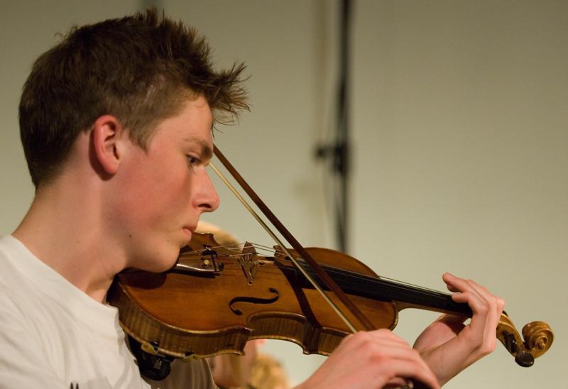  D2C_9276.jpg </br ><small> 2007-04-27 21:53</br >NIKON D200 95mm 1/30s f/2.8 ISO 800</small>