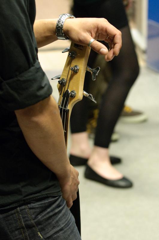  D3C_7758.jpg </br ><small> 2009-05-04 20:45</br >NIKON D300 70mm 1/13s f/4 ISO 1600</small>