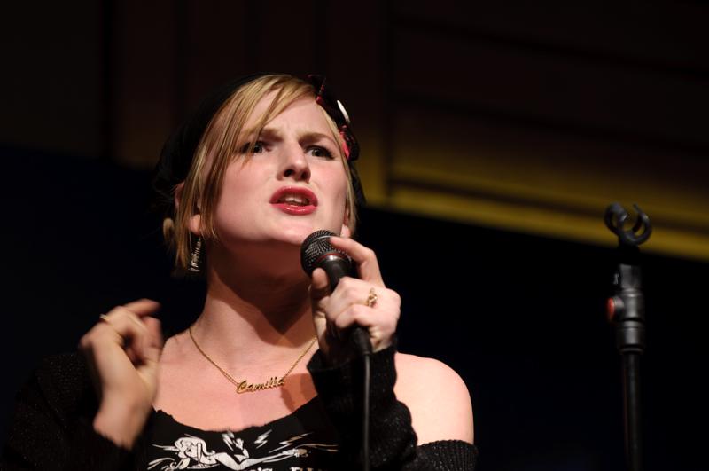  D3C_7832.jpg </br ><small> 2009-05-04 21:25</br >NIKON D300 160mm 1/60s f/4 ISO 280</small>