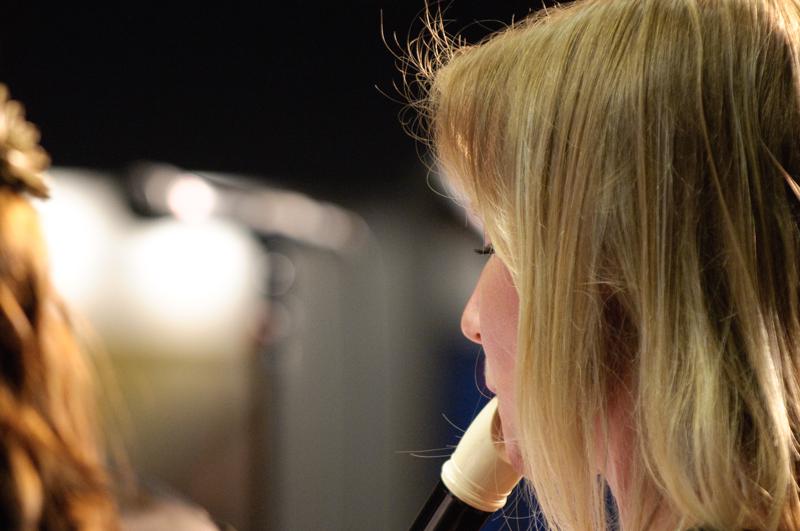  D3C_7752.jpg </br ><small> 2009-05-04 20:42</br >NIKON D300 200mm 1/60s f/4 ISO 1600</small>