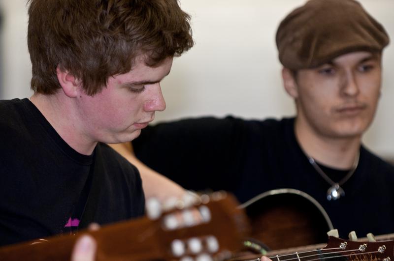  D3C_7144.jpg </br ><small> 2009-03-02 20:37</br >NIKON D300 170mm 1/125s f/3.5 ISO 800</small>