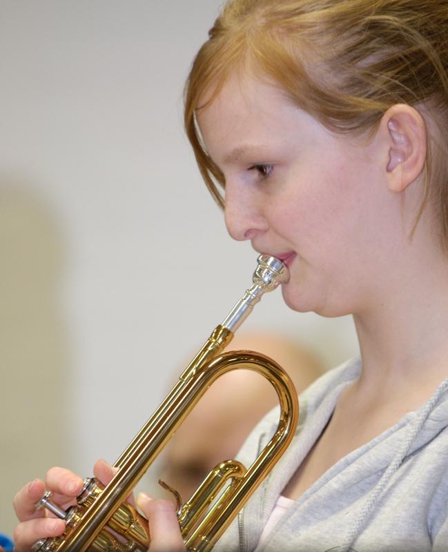  D3C_7198.jpg </br ><small> 2009-03-02 21:11</br >NIKON D300 200mm 1/60s f/4 ISO 800</small>