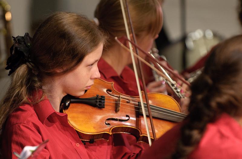  D3C_8140.jpg </br ><small> 2009-05-28 19:46</br >NIKON D300 200mm 1/80s f/4 ISO 1250</small>