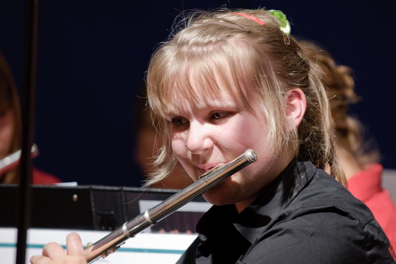  D3C_8103.jpg </br ><small> 2009-05-28 19:11</br >NIKON D300 200mm 1/80s f/4 ISO 560</small>