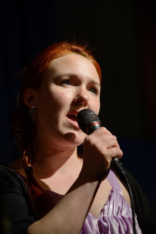  20130502_PB8_5152.JPG </br >Høje-Taastrup Kommunale Musikskole</br > <small> 2013-05-02 20:59</br >NIKON D800 + 70.0-200.0 mm f/2.8<br /> 200mm 1/320s f/4 ISO 200</small>