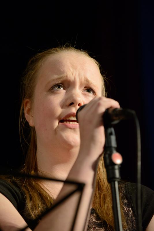  20130502_PB8_5094.JPG </br >Høje-Taastrup Kommunale Musikskole</br > <small> 2013-05-02 19:51</br >NIKON D800 + 70.0-200.0 mm f/2.8<br /> 175mm 1/200s f/3.5 ISO 1800</small>