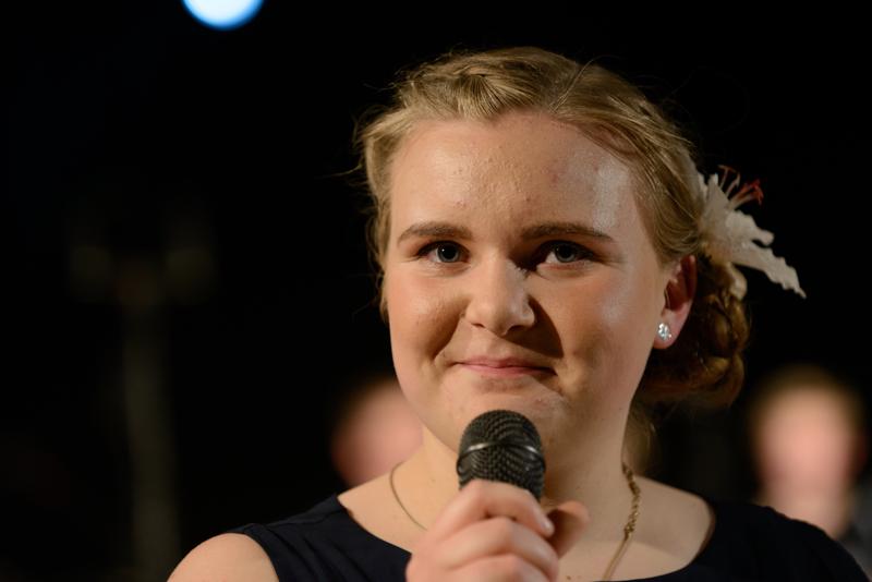  20140502_PB8_8888.JPG </br ><small> 2014-05-02 19:05</br >NIKON D800 + 70.0-200.0 mm f/2.8<br /> 125mm 1/125s f/2.8 ISO 900</small>