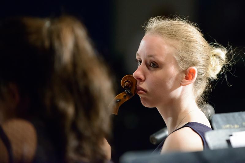  20140502_PB8_8862.JPG </br ><small> 2014-05-02 18:26</br >NIKON D800 + 70.0-200.0 mm f/2.8<br /> 180mm 1/400s f/2.8 ISO 6400</small>