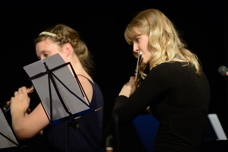  20140502_PB8_9005.JPG </br ><small> 2014-05-02 20:58</br >NIKON D800 + 70.0-200.0 mm f/2.8<br /> 200mm 1/200s f/2.8 ISO 1800</small>