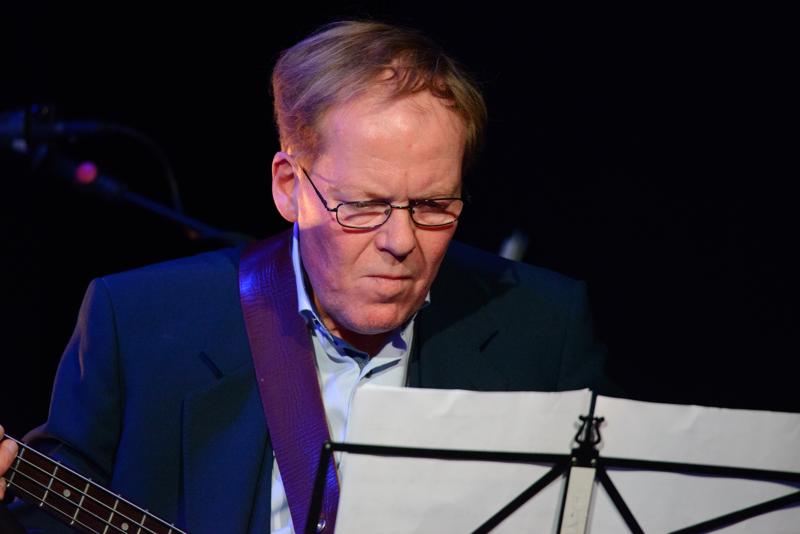  20150508-PB8_8312.JPG </br ><small> 2015-05-08 19:27</br >NIKON D800 + 150.0-600.0 mm f/5.0-6.3<br /> 550mm 1/250s f/6.3 ISO 4500</small>