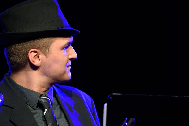  20150508-PB8_8315.JPG </br ><small> 2015-05-08 19:28</br >NIKON D800 + 150.0-600.0 mm f/5.0-6.3<br /> 450mm 1/250s f/6 ISO 1800</small>