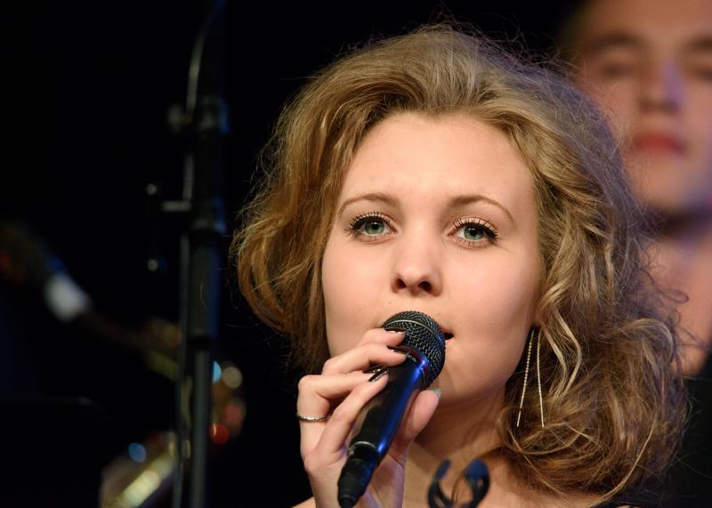  20150508-PB8_8340.JPG </br ><small> 2015-05-08 19:45</br >NIKON D800 + 150.0-600.0 mm f/5.0-6.3<br /> 550mm 1/250s f/6.3 ISO 3600</small>