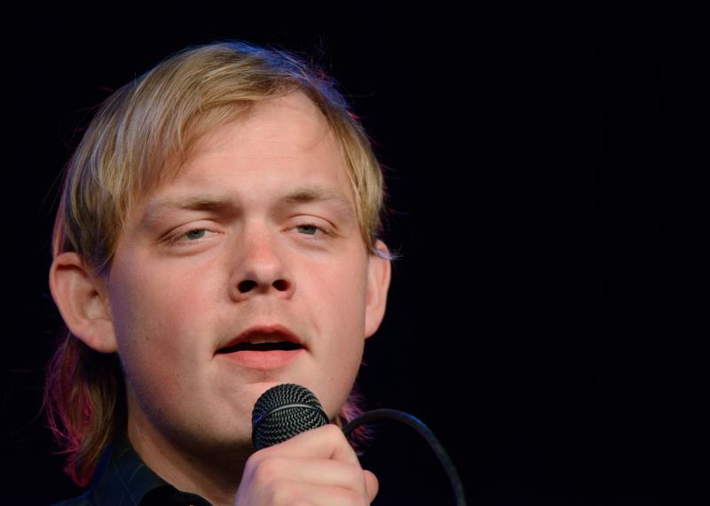  20150508-PB8_8354.JPG </br ><small> 2015-05-08 19:47</br >NIKON D800 + 150.0-600.0 mm f/5.0-6.3<br /> 600mm 1/250s f/6.3 ISO 2500</small>