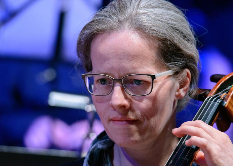  20150508-PB8_8431.JPG </br ><small> 2015-05-08 20:51</br >NIKON D800 + 150.0-600.0 mm f/5.0-6.3<br /> 360mm 1/160s f/6 ISO 12800</small>