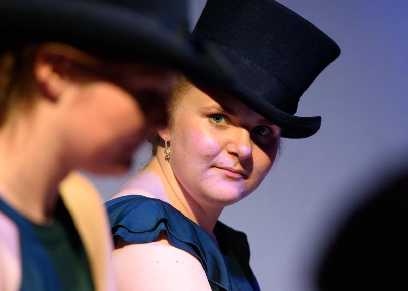  20150508-PB8_8459.JPG </br ><small> 2015-05-08 21:05</br >NIKON D800 + 150.0-600.0 mm f/5.0-6.3<br /> 450mm 1/125s f/6 ISO 5000</small>