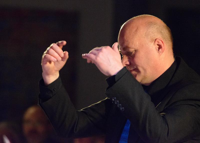  20150508-PB8_8404.JPG </br ><small> 2015-05-08 20:42</br >NIKON D800 + 150.0-600.0 mm f/5.0-6.3<br /> 300mm 1/160s f/5.6 ISO 10159</small>