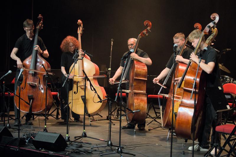  PBZ_6592.jpg </br ><small> 2024-04-12 19:38</br >NIKON Z 8 + VR 70-200mm f/2.8G<br /> 90mm 1/160s f/2.8 ISO 7200</small>