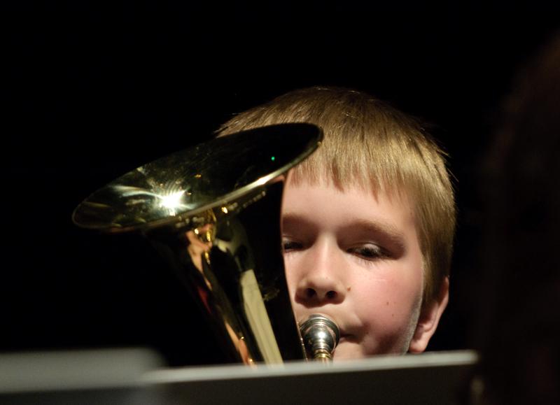  D3C_2790.jpg </br ><small> 2010-05-06 19:35</br >NIKON D300 200mm 1/30s f/4 ISO 1600</small>