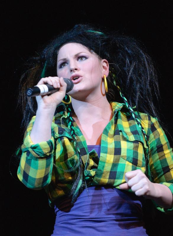  D3C_2834.jpg </br ><small> 2010-05-06 19:48</br >NIKON D300 155mm 1/160s f/2.8 ISO 1600</small>