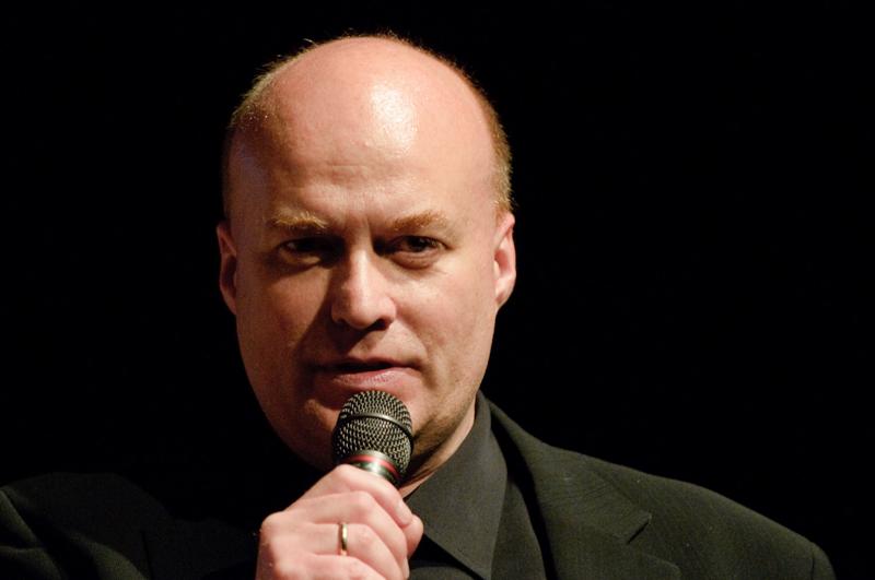  D3C_3001.jpg </br ><small> 2010-05-06 21:12</br >NIKON D300 200mm 1/60s f/4 ISO 1600</small>