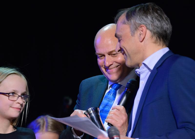  20160520-PB8_7525.JPG </br ><small> 2016-05-20 19:48</br >NIKON D800 320mm 1/250s f/5.6 ISO 6400</small>