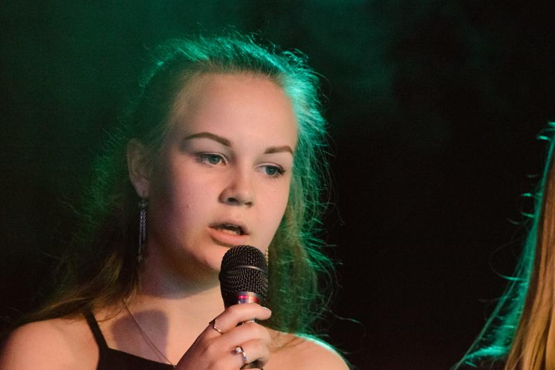  20160520-PB8_7596.JPG </br ><small> 2016-05-20 20:00</br >NIKON D800 420mm 1/250s f/6 ISO 12800</small>